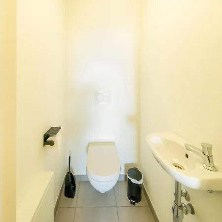 Stylish Retreat With Sauna, Cleaning Included * Awenne