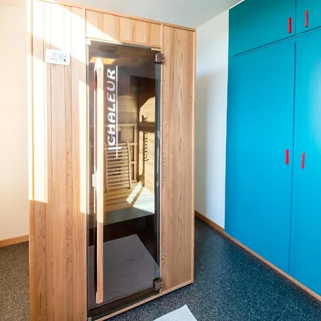Stylish Retreat With Sauna, Cleaning Included Dom wakacyjny Awenne