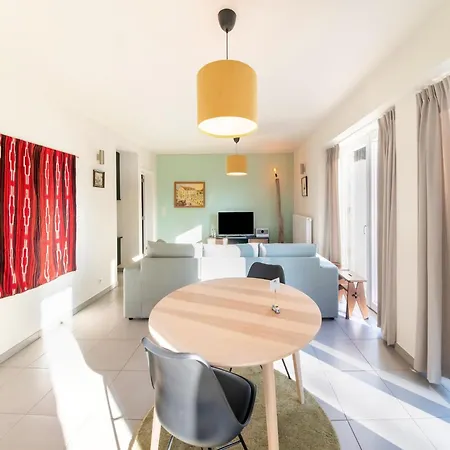Dom wakacyjny Stylish Retreat With Sauna, Cleaning Included Awenne